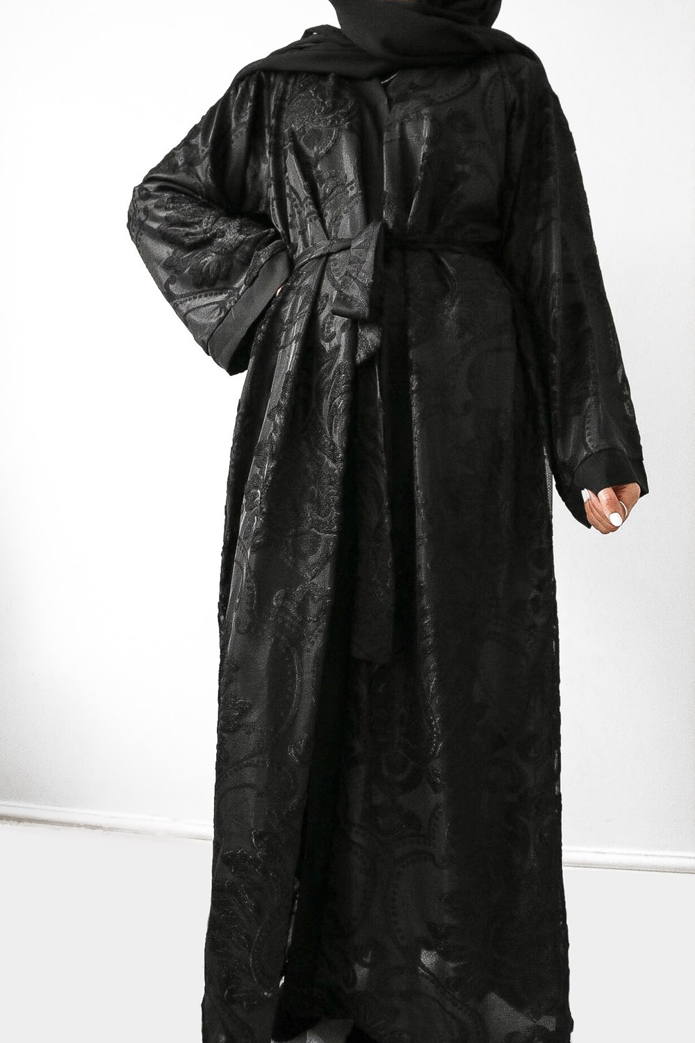 Embroidery Abaya Robe